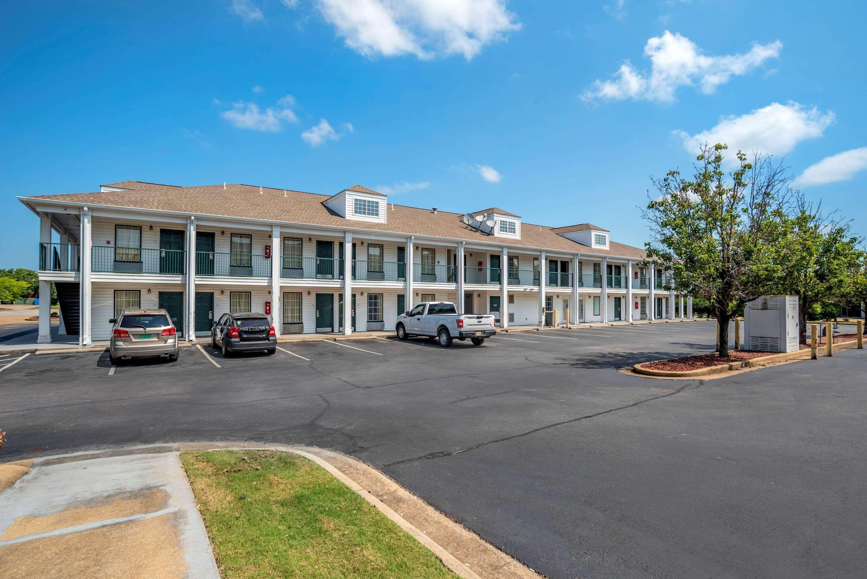 Econo Lodge Tupelo Exteriér fotografie
