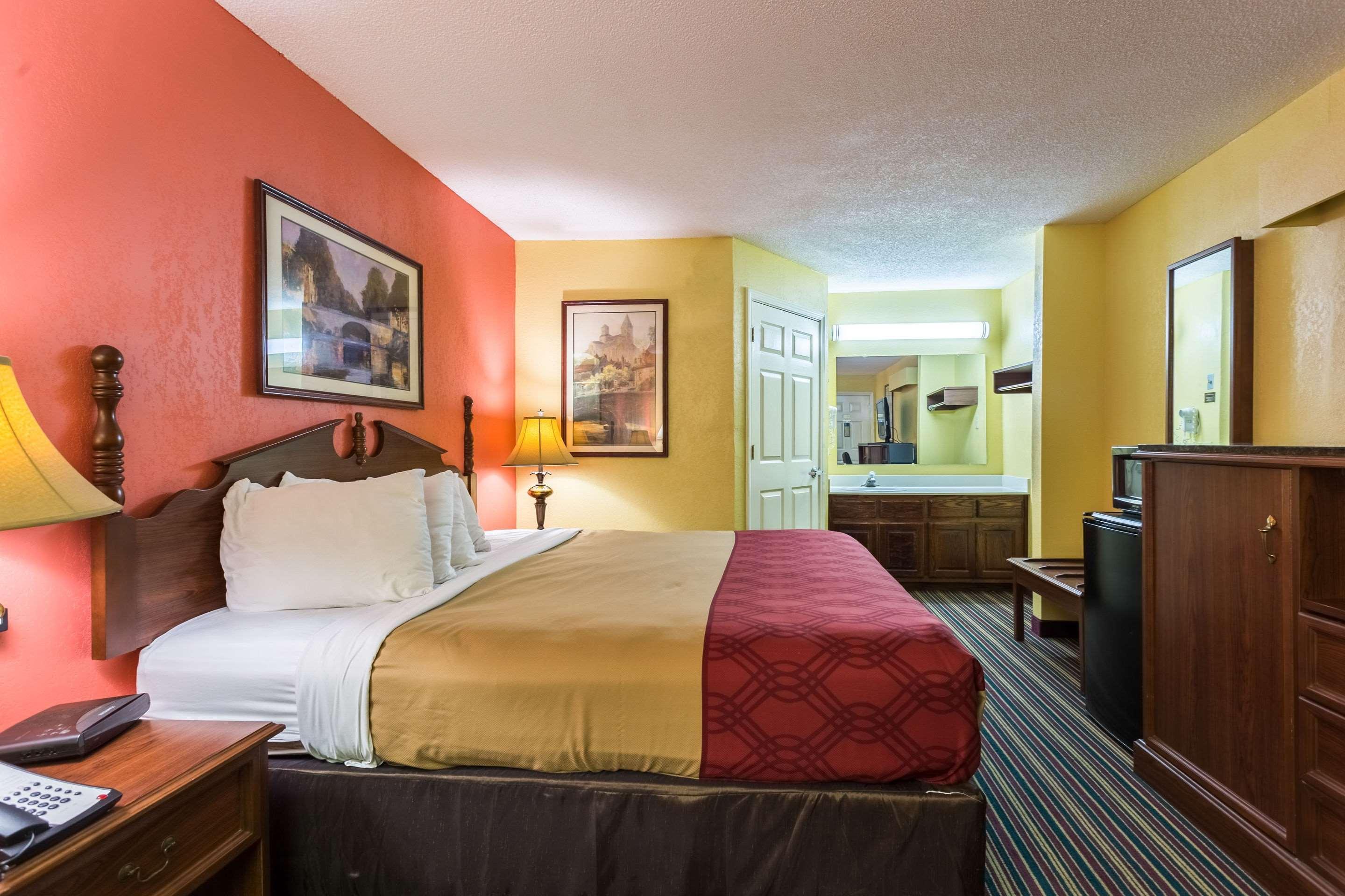 Econo Lodge Tupelo Exteriér fotografie