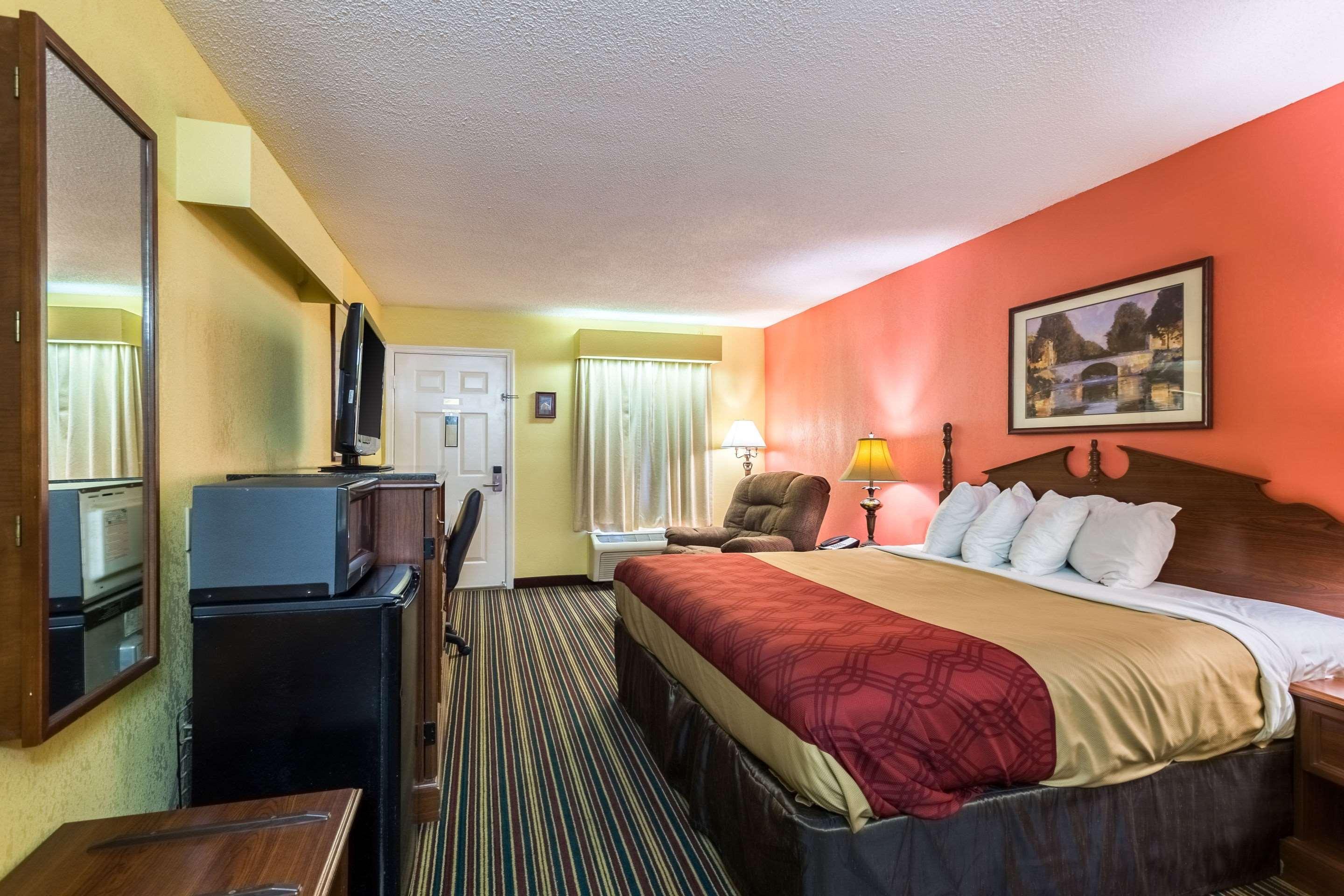 Econo Lodge Tupelo Exteriér fotografie
